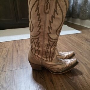 Junk Gypsy Rose Gold Cowboy Boots